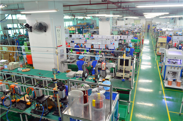 HJC黄金城无刷电机产线